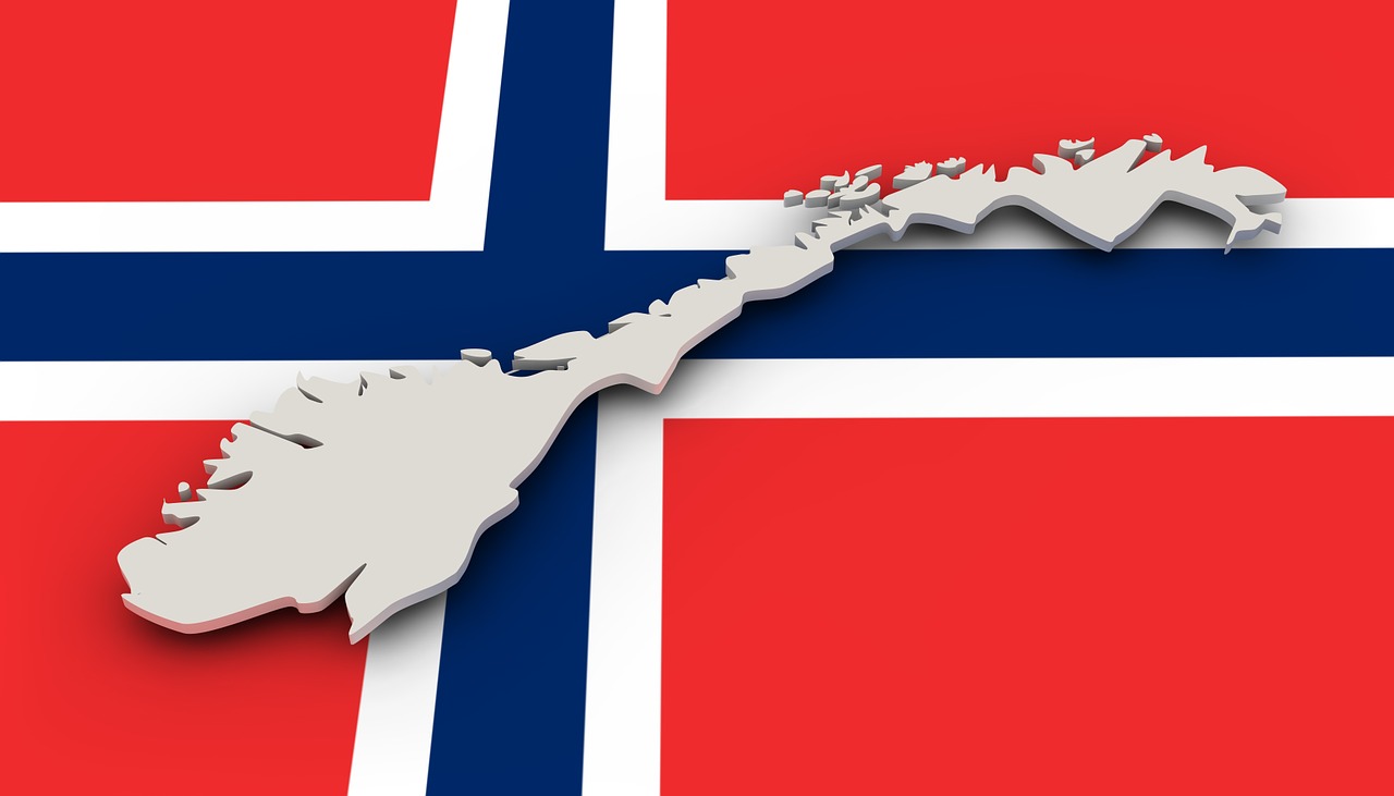 norgesflagg med kart