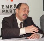 EMEP-leder Levent Tuzel fikk 37000 stemmer i Izmir, det var ikke nok til å bli valgt inn i parlamentet.