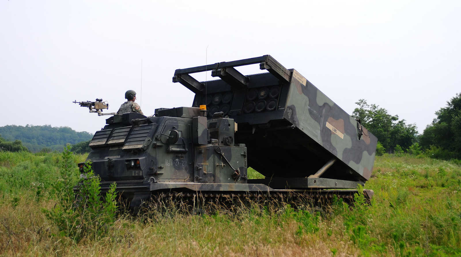 Norge har donert MLRS-systemer av denne typen. Foto: Military Material, pixabay.